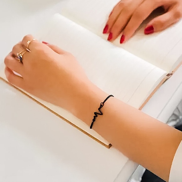 🔴𝟭𝟬/$𝟮𝟱🔴ECG Charm Simple Bracelet NEW - Picture 12 of 16